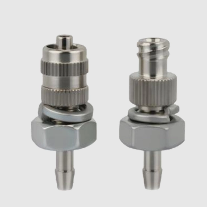 L&ouml;sungen f&uuml;r den industriellen Fl&uuml;ssigkeitstransfer: Die wachsende Bedeutung fixierbarer Adapter